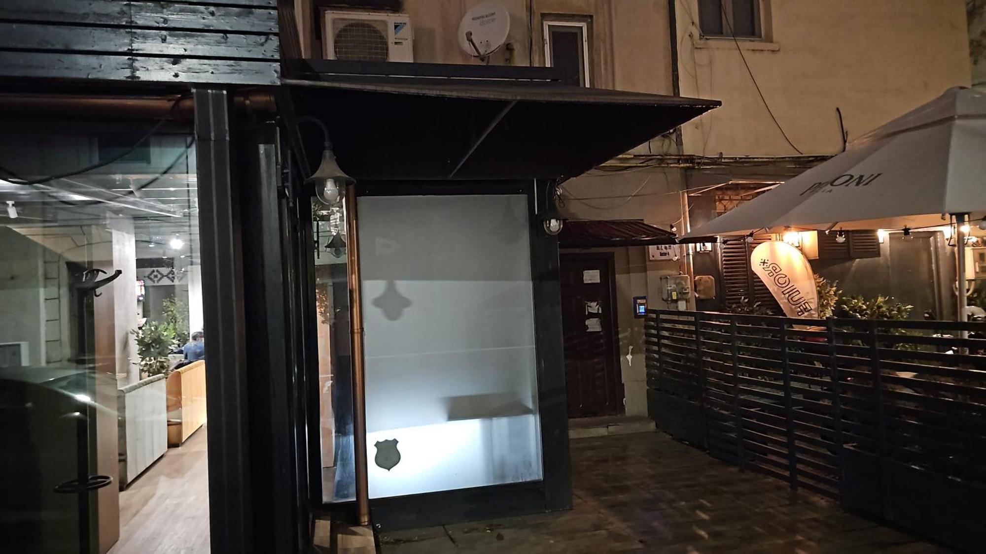 Private Room At Ceausescu'S Place In Old City Unirii Square Bukarest Exterior foto