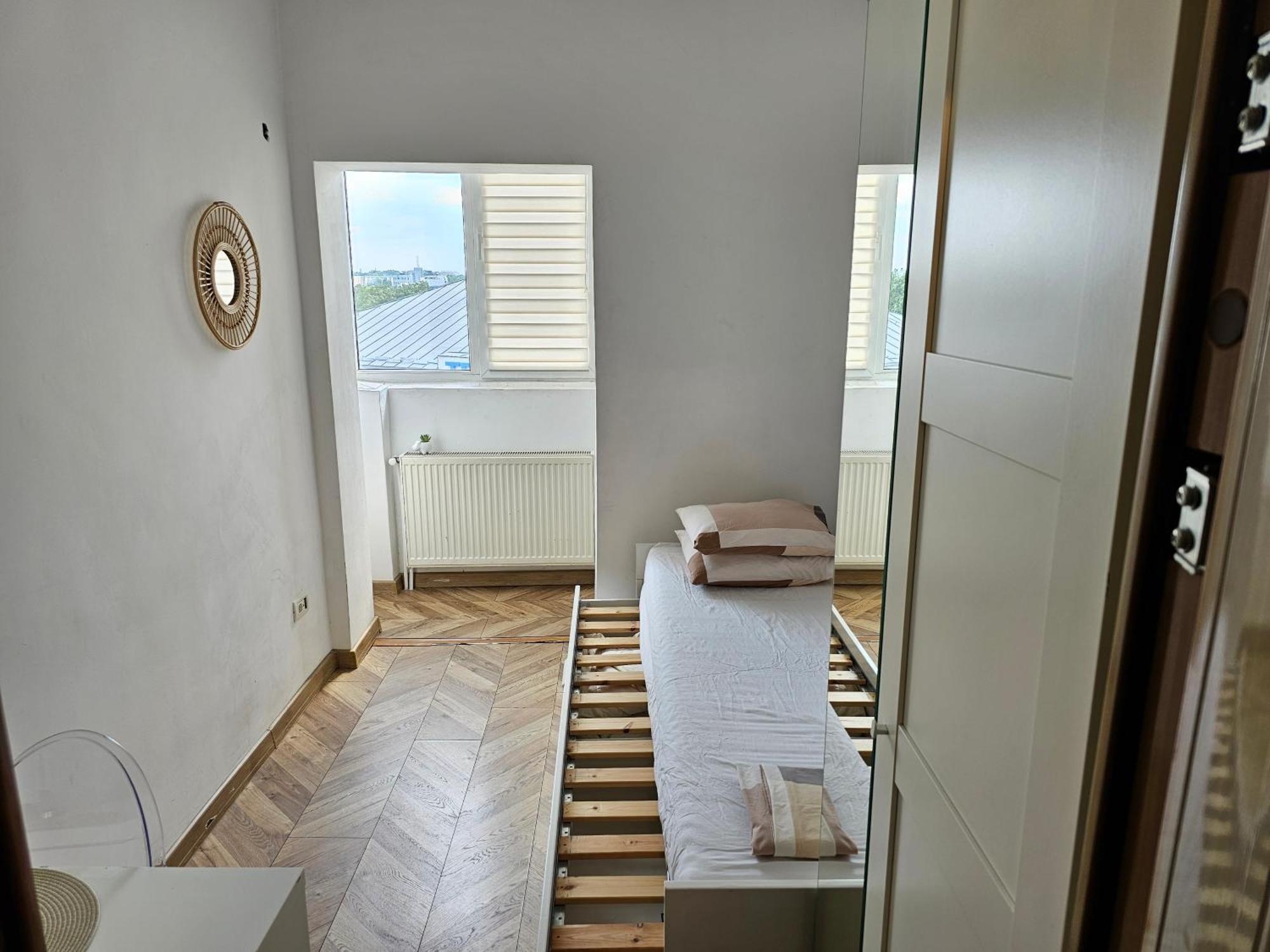 Private Room At Ceausescu'S Place In Old City Unirii Square Bukarest Zimmer foto
